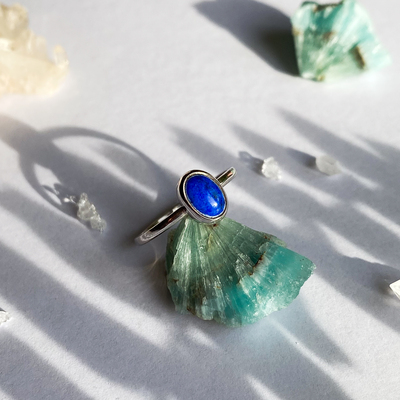 Stříbrný prsten ~ lapis lazuli