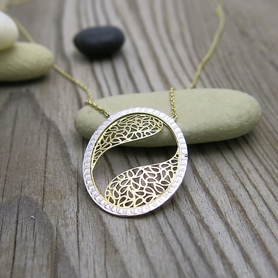 Elegantní náhrdelník ~ žluté zlato se zirkony