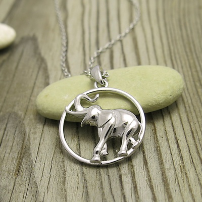 Slon ~ stříbrný náhrdelník