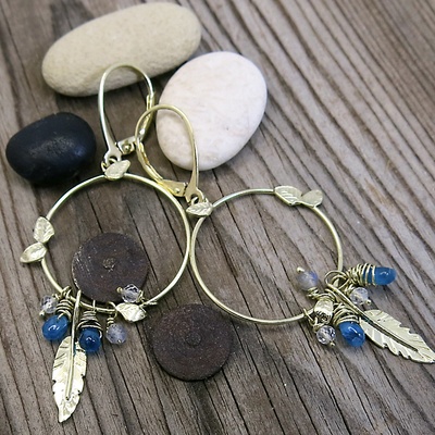 Lapače snů ~ náušnice žluté zlato s minerály Lapače snů ~ náušnice žluté zlato s minerály