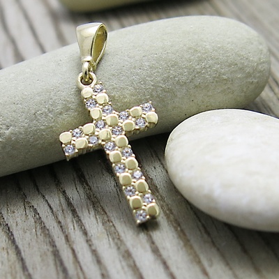 Křížek ~ přívěsek žluté zlato se zirkony