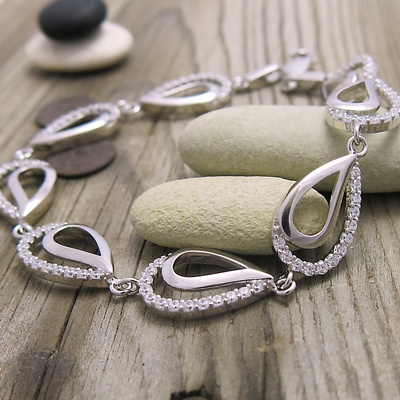 Zirkony ~ stříbrný náramek