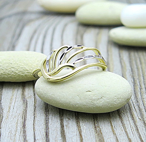 Andělské křídlo-prsten,žluté zlato. 1