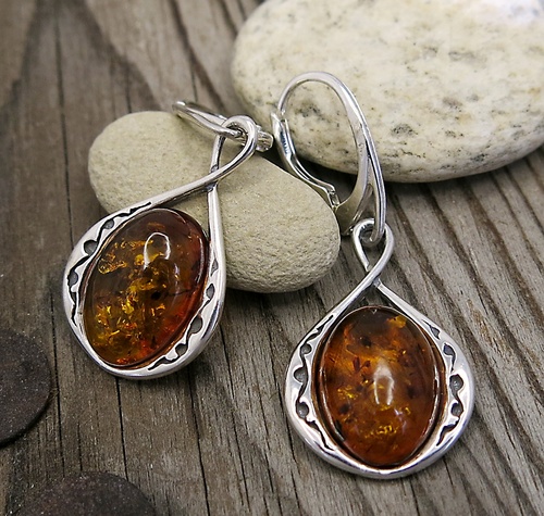 Náušnice ze stříbra s jantarem 1