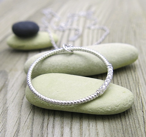 Stříbrný náhrdelník ~ kruh 1