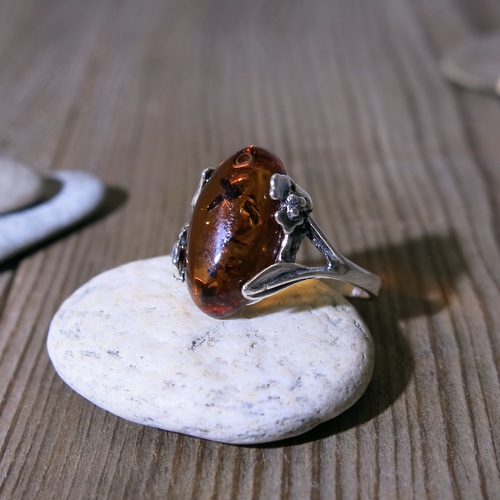 Jantarový prsten ~ stříbro 1