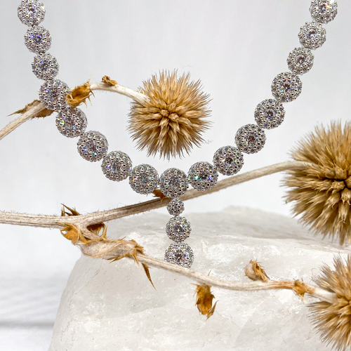 Plesový náhrdelník zdobený bílými zirkony ~ stříbro  1