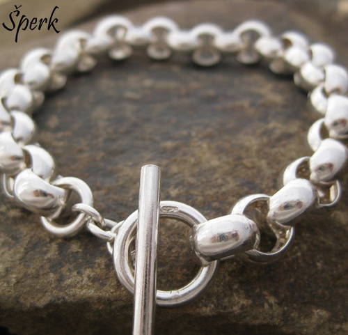 Elegantní stříbrný náramek  1