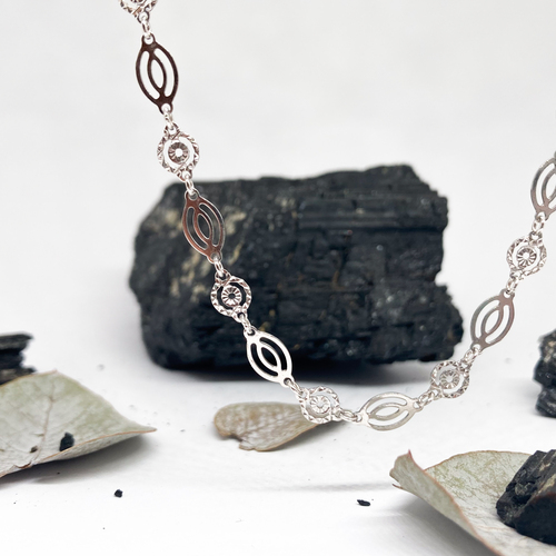 Stříbrný řetízek - oválky vyřezávané 1