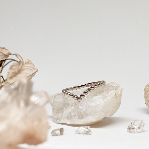 Prsten do špičky ~ bílé zlato  1