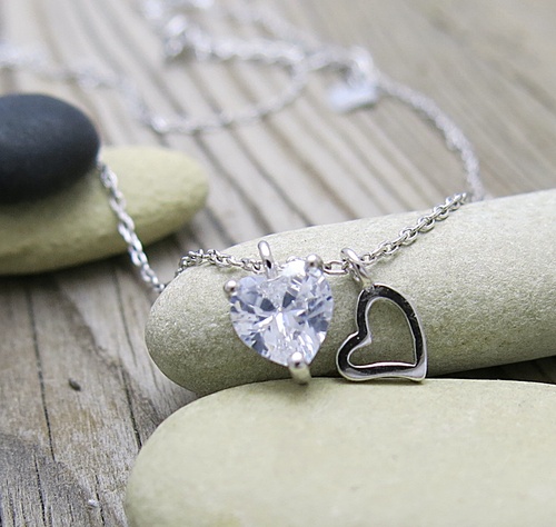 Srdíčka ~ stříbrný náhrdelník Srdíčka ~ stříbrný náhrdelník 1