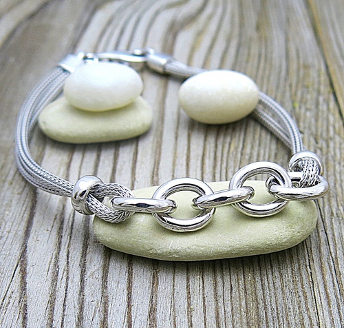 Stříbrný masivní náramek kruhy 1