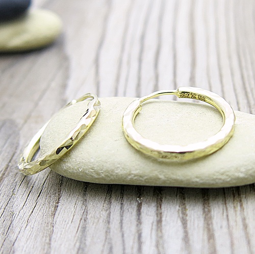 Náušnice žluté zlato ~ broušené kruhy 1