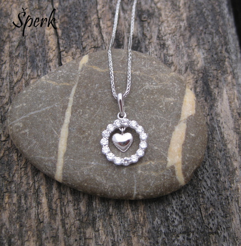 Zlatý přívěsek srdíčko se zirkony v kruhu, bílé zlato 1