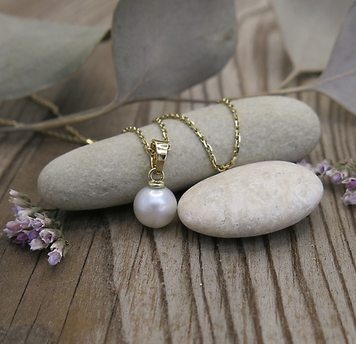 Žluté zlato ~ řetízek s perlou 1