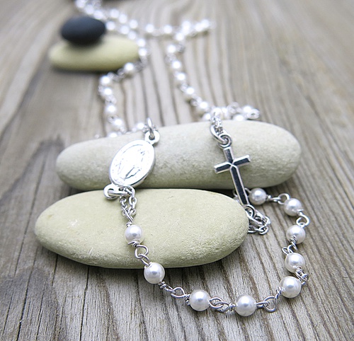 Perla, stříbrný růženec na krk Perla, stříbrný růženec na krk 1