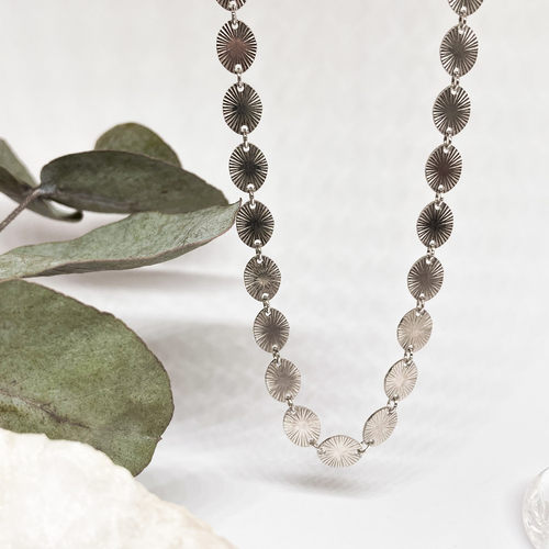 Stříbrný řetízek z broušených placiček 1