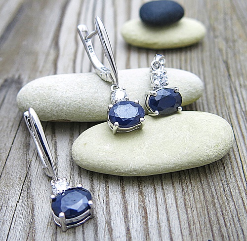 Souprava se safírem a zirkony ~ stříbro  1