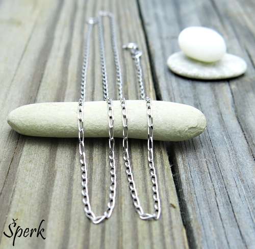 Náhrdelník z bílého zlata se vzdušnými jednoduchými články 1