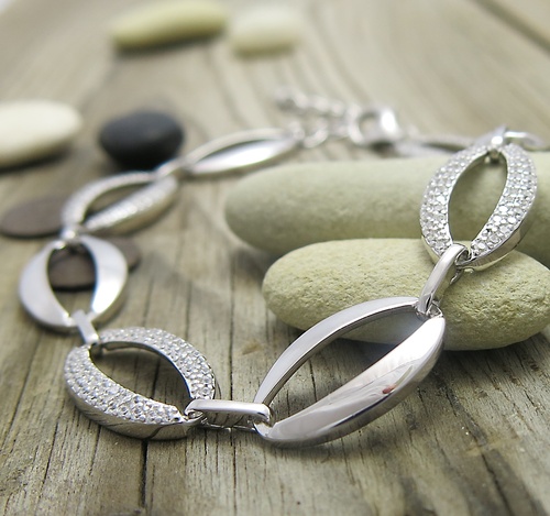 Náramek ze stříbra se zirkony Náramek ze stříbra se zirkony 1