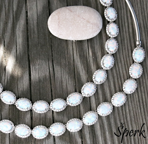 Opálový náhrdelník a náramek se zirkony z bílého zlata 1