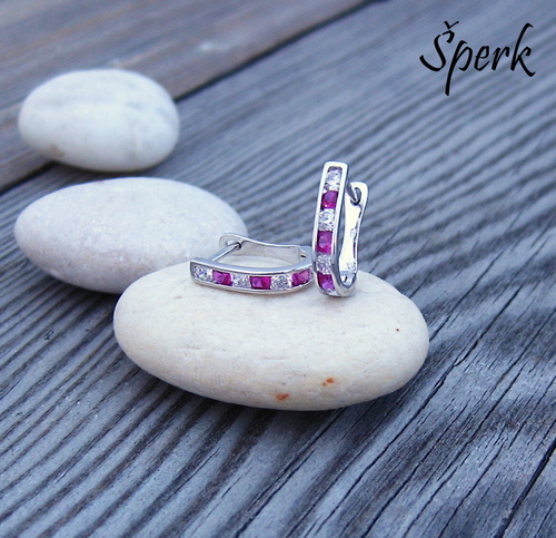 Náušnice bílé zlato s bílými a červenými zirkony 1