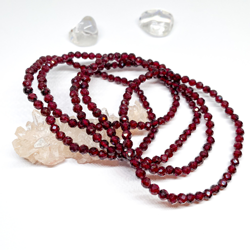 Granát - náramek 1