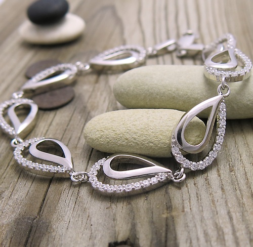 Zirkony ~ stříbrný náramek Zirkony ~ stříbrný náramek 1