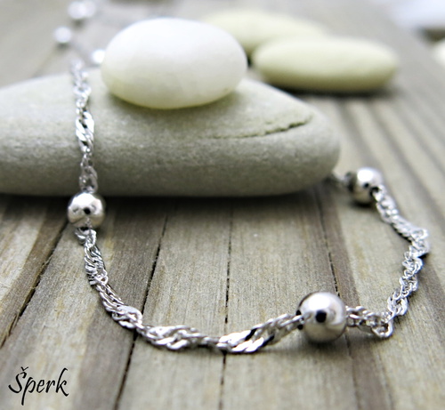 Stříbrný náhrdelník ~ točený řetízek s kuličkami 1